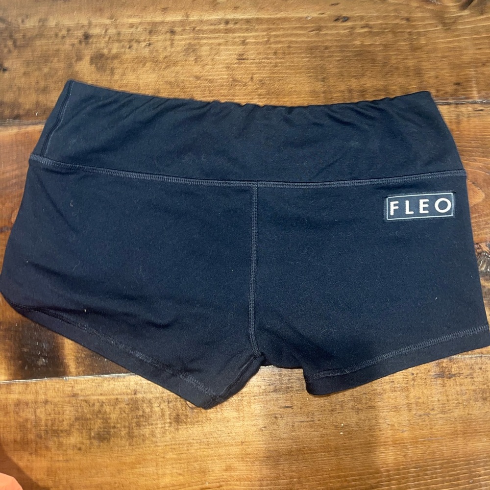 Fleo shorts originals